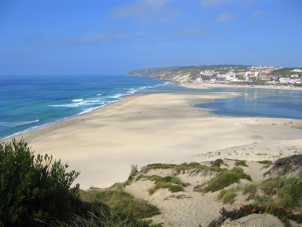 Casa Pinha Villa Praia del Rei Bilik gambar